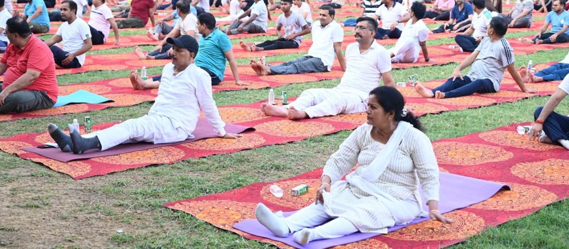 international-yoga-day-celebrated-in-duvasu-mathura-on-dated-on-21-june-2024