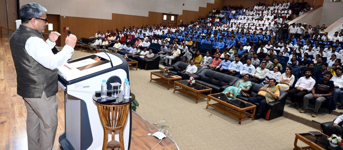 a-message-to-young-minds-by-dr-abhijit-mitra-honble-vice-chancellor-of-university-on-11th-september-2025